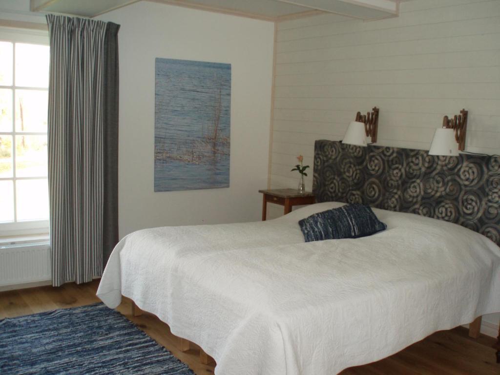 Lasta Gardshotell Strangnas Room photo
